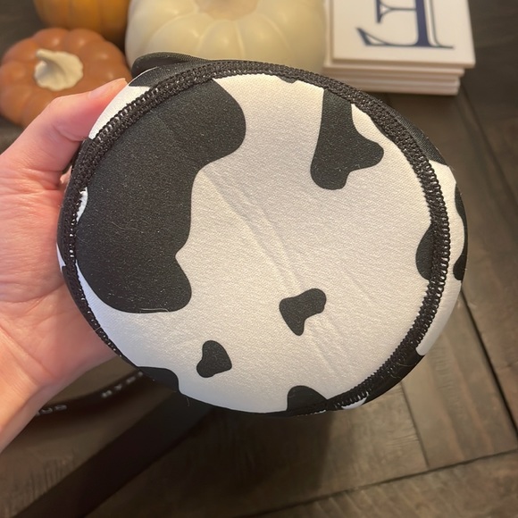 HydroJug original and new cow print sleeves with straps. EUC! - Picture 3 of 5